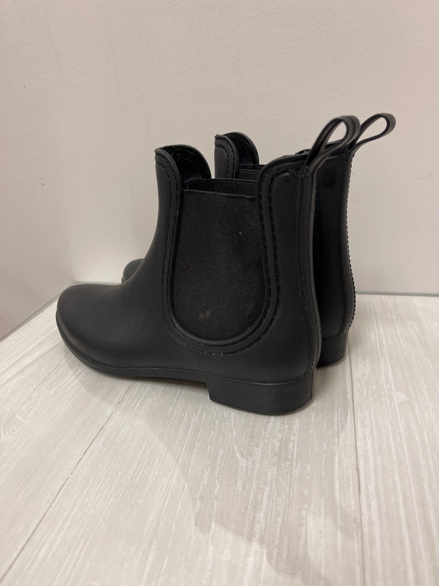 Boots Rain By Clothes Mentor In Black, Size: 9