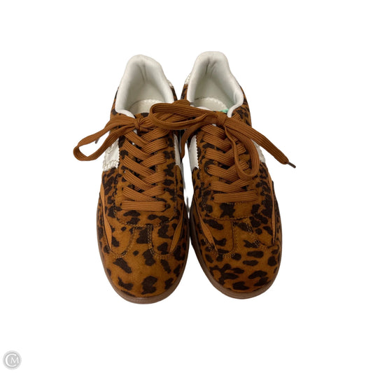 Shoes Sneakers By Clothes Mentor In Leopard Print, Size: 9