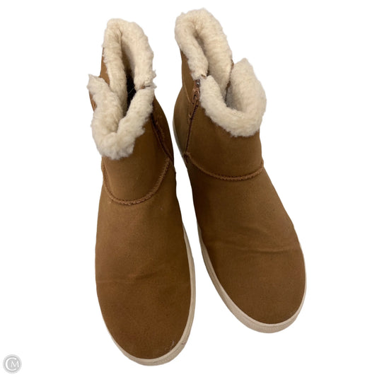 Boots Ankle Flats By Clothes Mentor In Brown, Size: 9