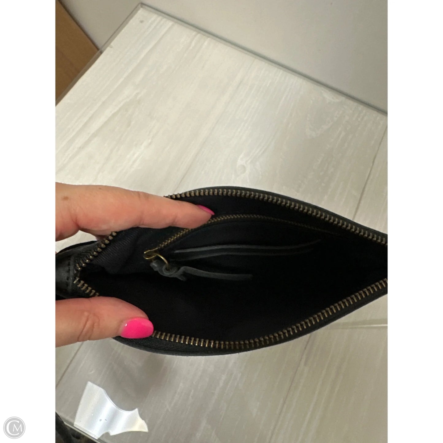 Handbag Leather By Clothes Mentor, Size: Medium