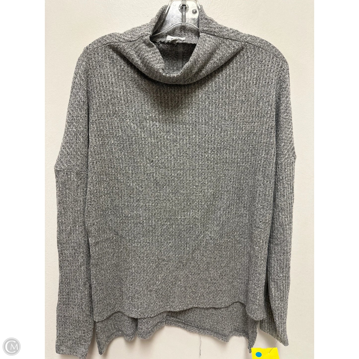 Top Long Sleeve By Bke In Grey, Size: S
