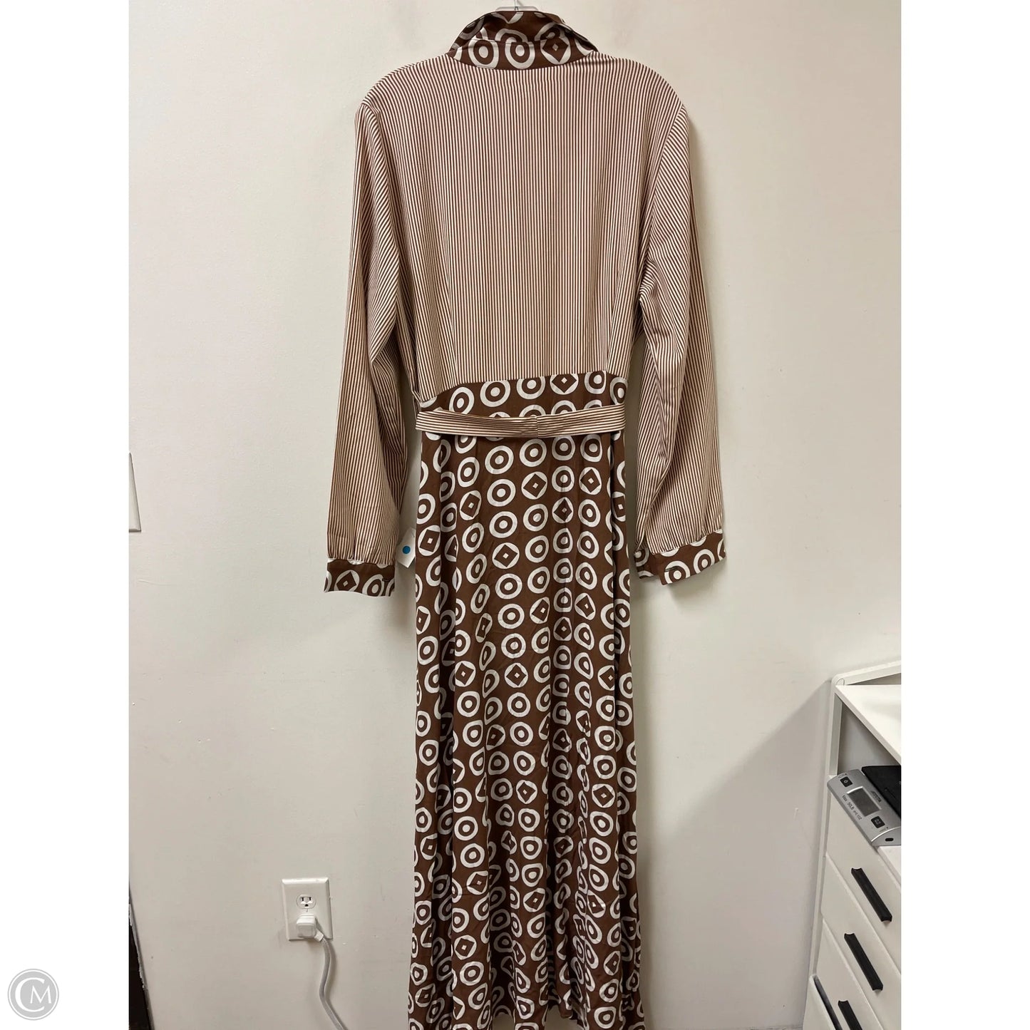 Dress Casual Maxi By Clothes Mentor In Brown & Cream, Size: Xl