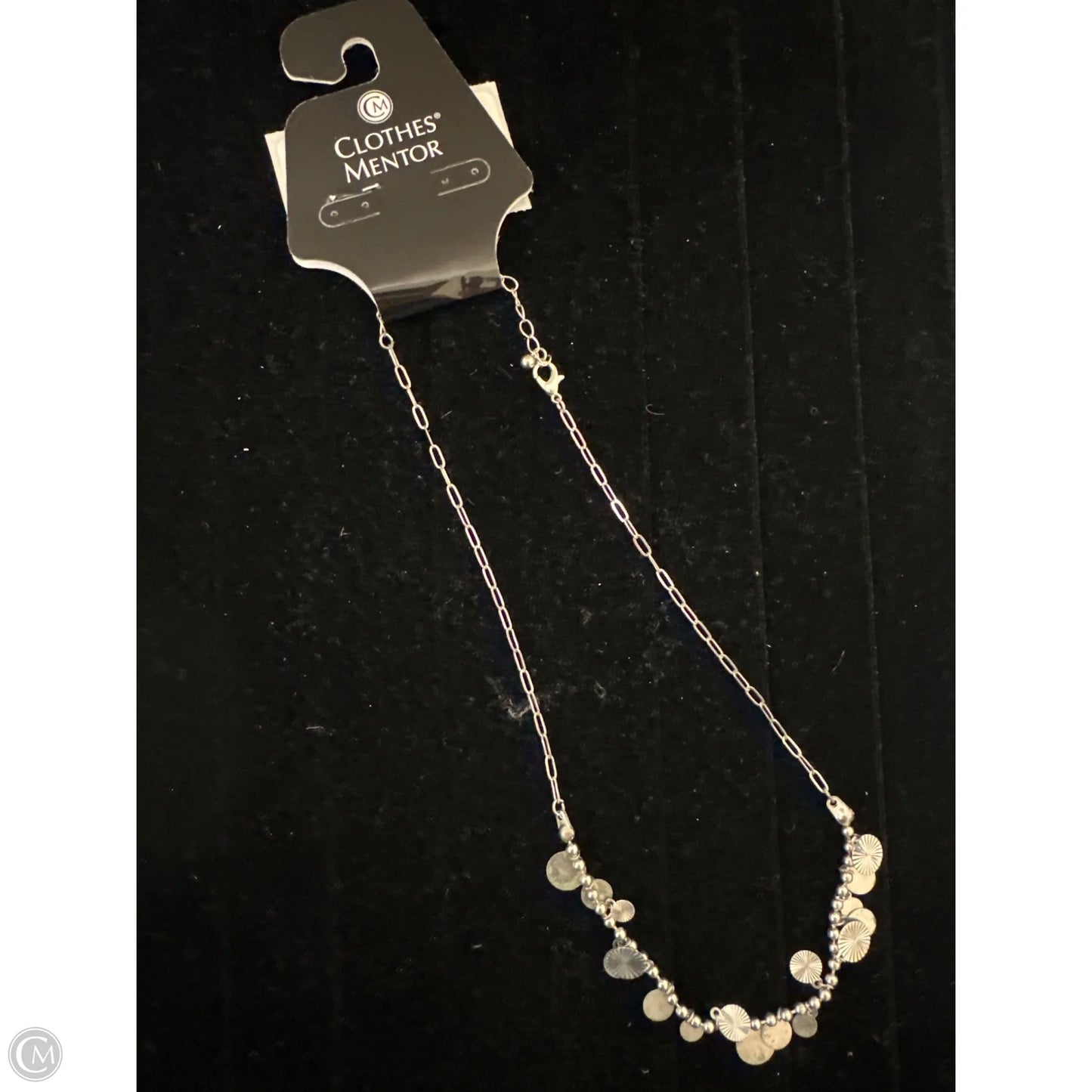 Necklace Choker & Collar By Clothes Mentor