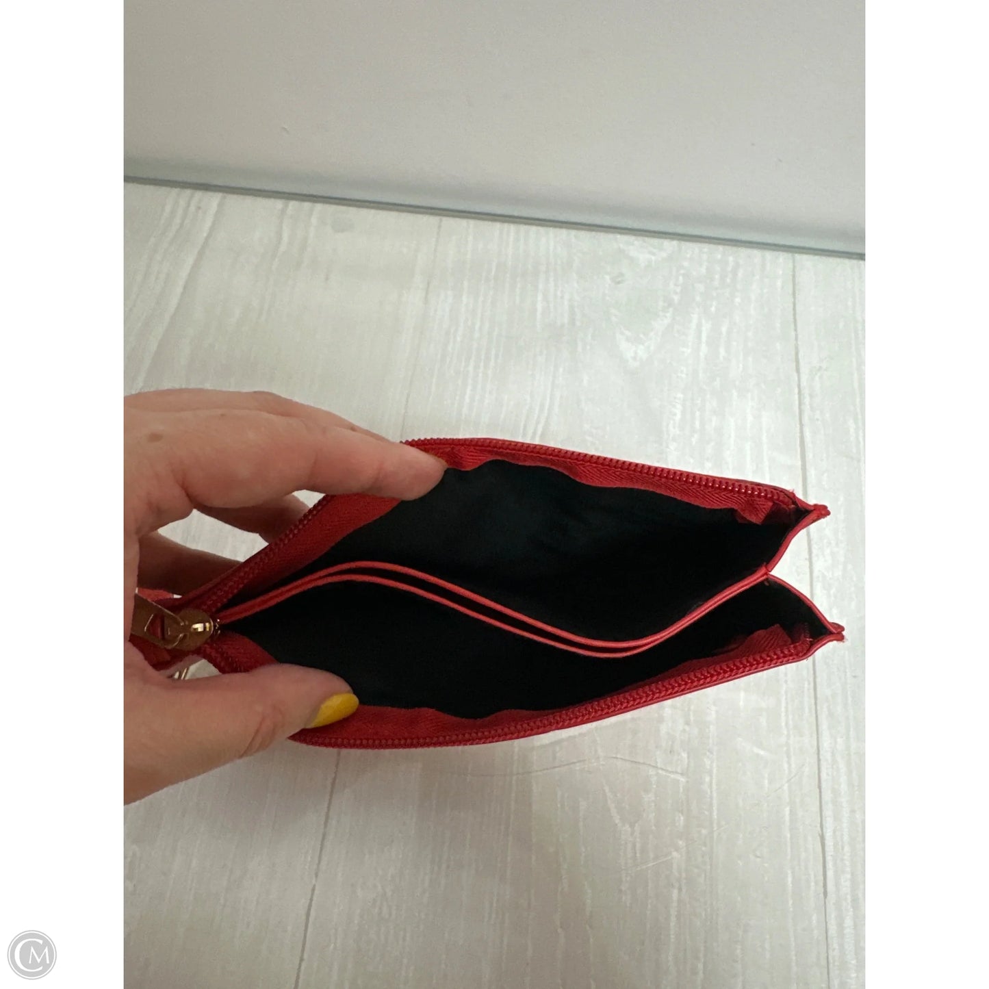 Wristlet By Clothes Mentor, Size: Small