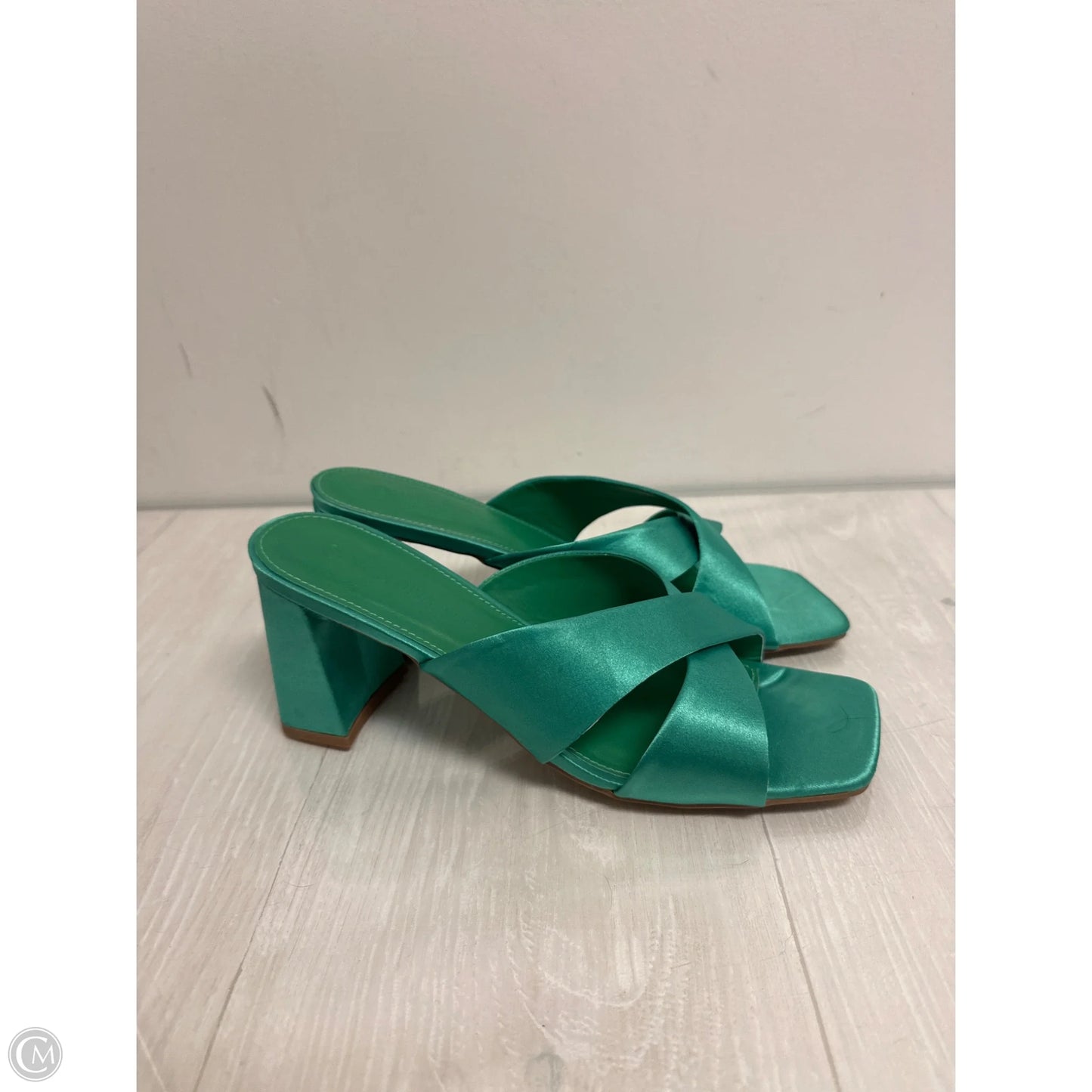 Sandals Heels Block By Wild Diva In Green, Size: 10