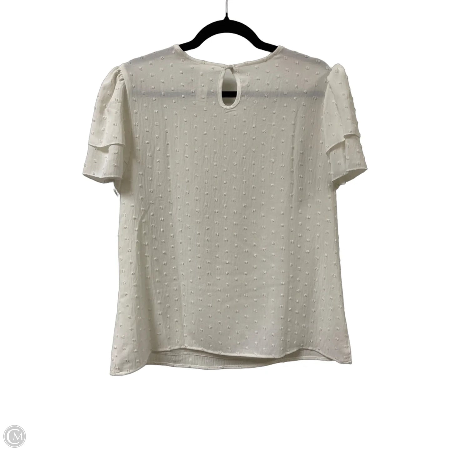 Top Short Sleeve By Clothes Mentor In White, Size: M