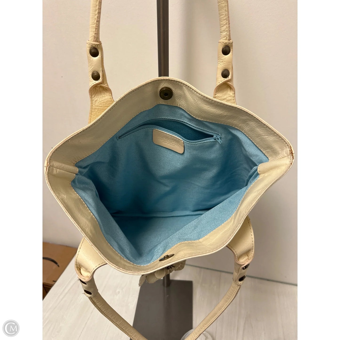 Handbag Leather By Clothes Mentor, Size: Large