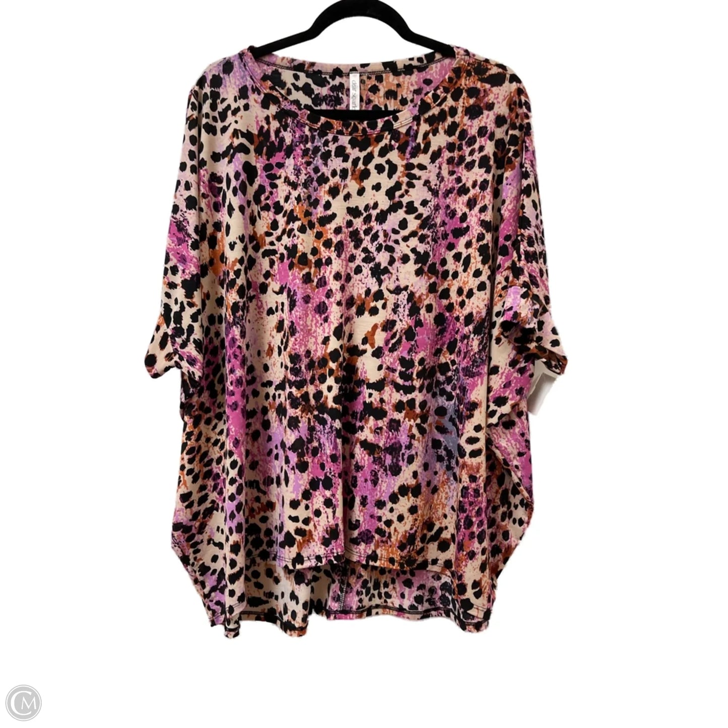 Top Short Sleeve By Clothes Mentor In Animal Print, Size: S