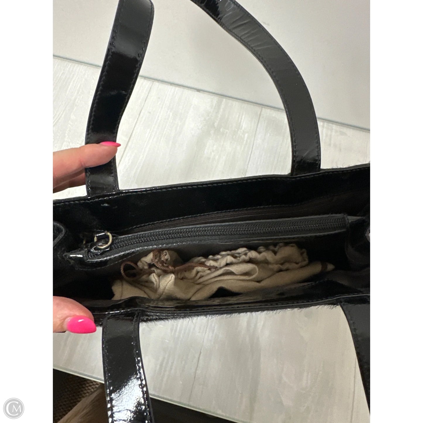 Handbag Leather By Clothes Mentor, Size: Medium