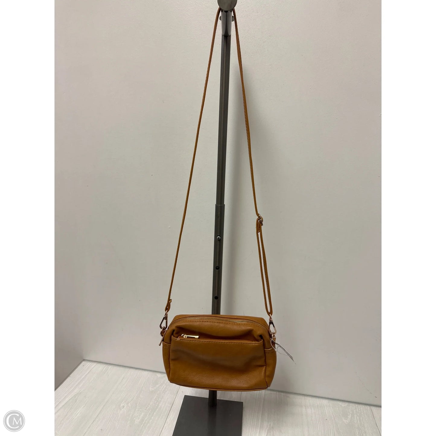 Crossbody By Clothes Mentor, Size: Small