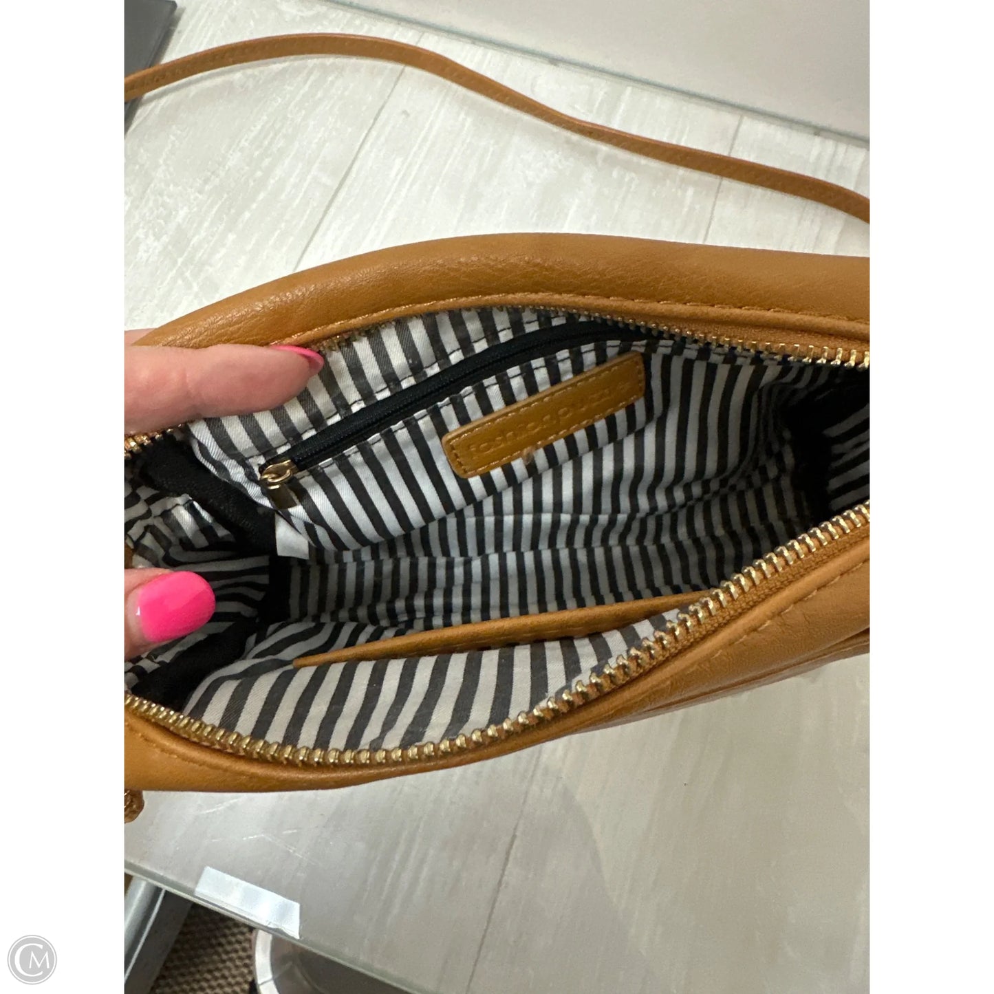 Crossbody By Clothes Mentor, Size: Small