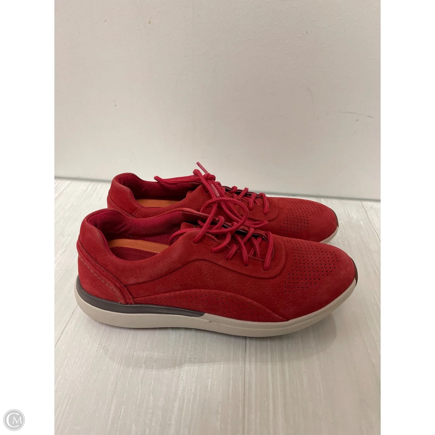 Shoes Sneakers By Clarks In Red, Size: 8.5