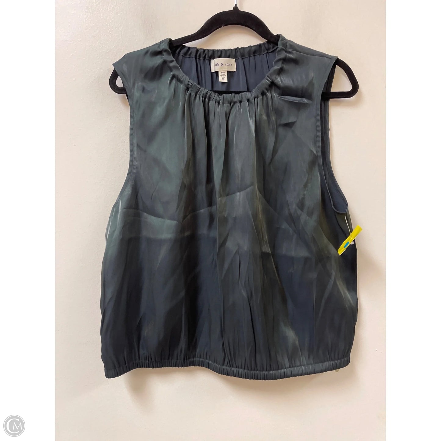 Top Sleeveless By Cloth & Stone In Navy, Size: Xl