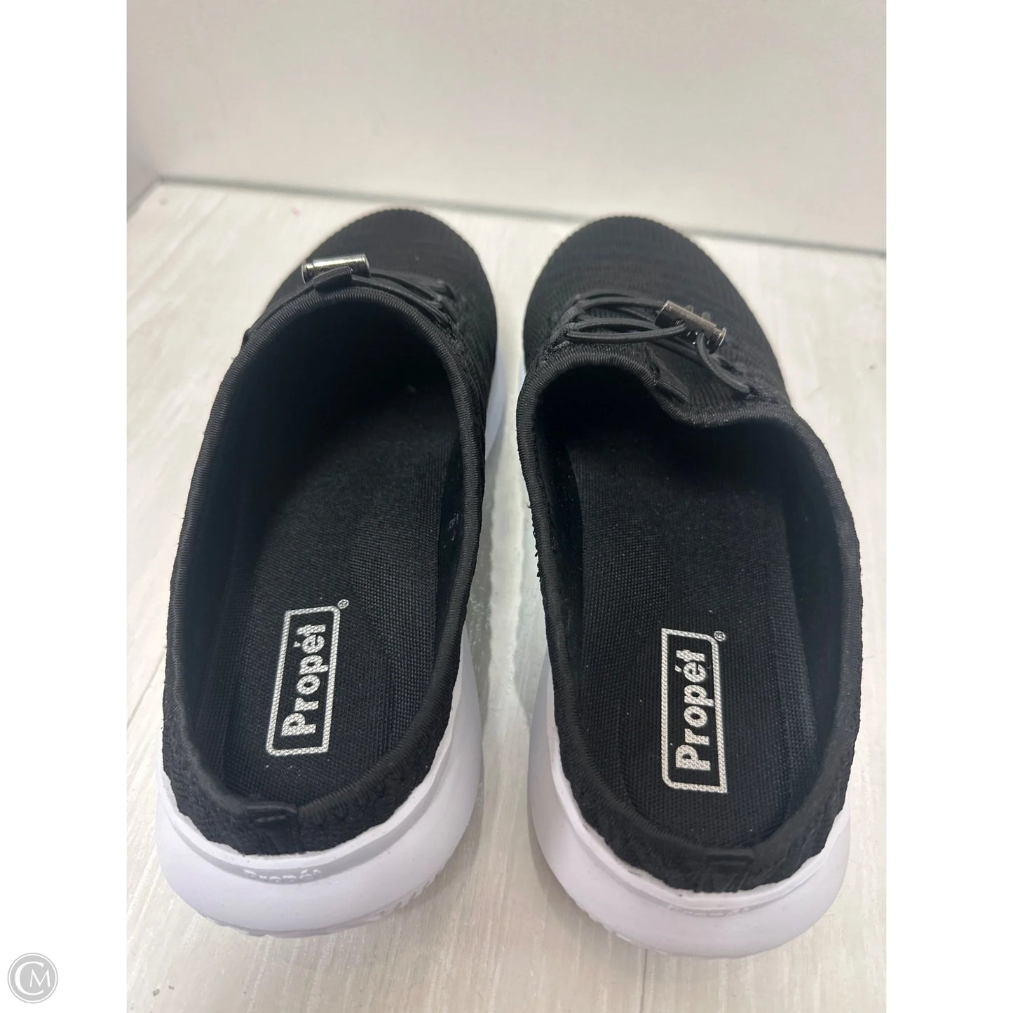 Shoes Sneakers By Cmc In Black, Size: 11