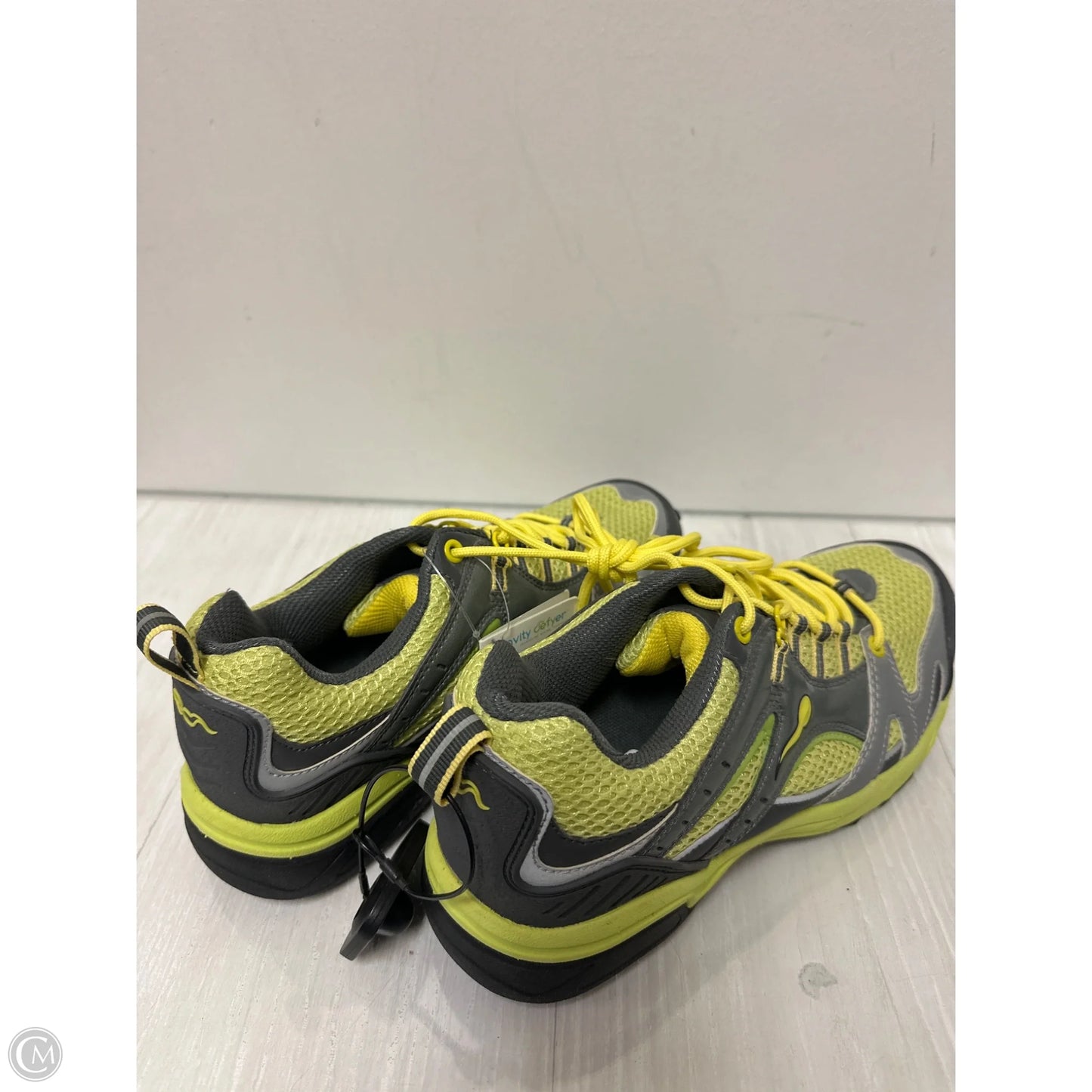 Shoes Athletic By Cmb In Silver & Yellow, Size: 9