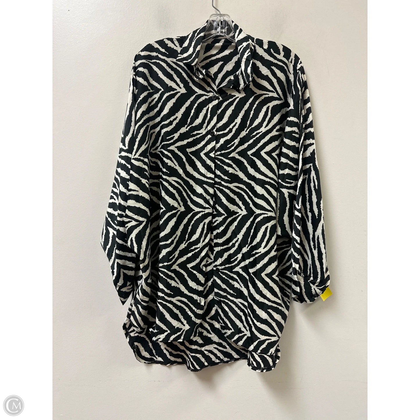 Tunic Long Sleeve By Clothes Mentor In Black & Cream, Size: L