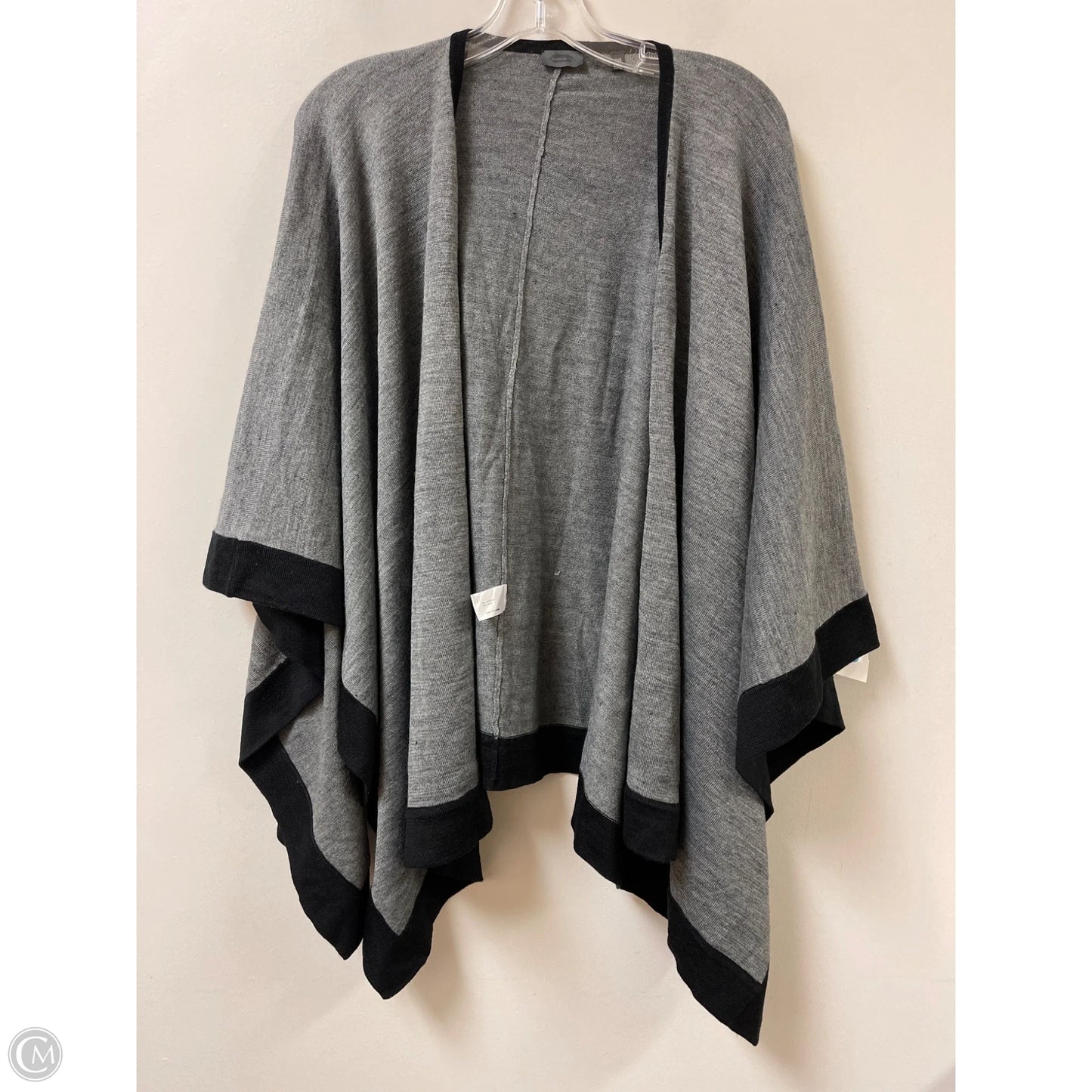 Shawl By Clothes Mentor In Grey, Size: Osfm