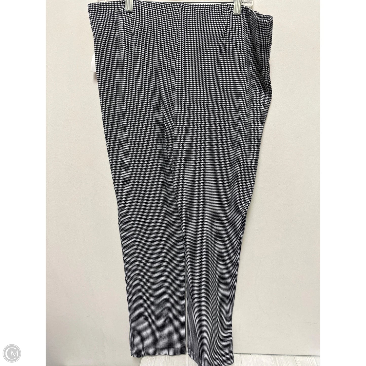 Pants Leggings By Chicos In Black & White, Size: 12