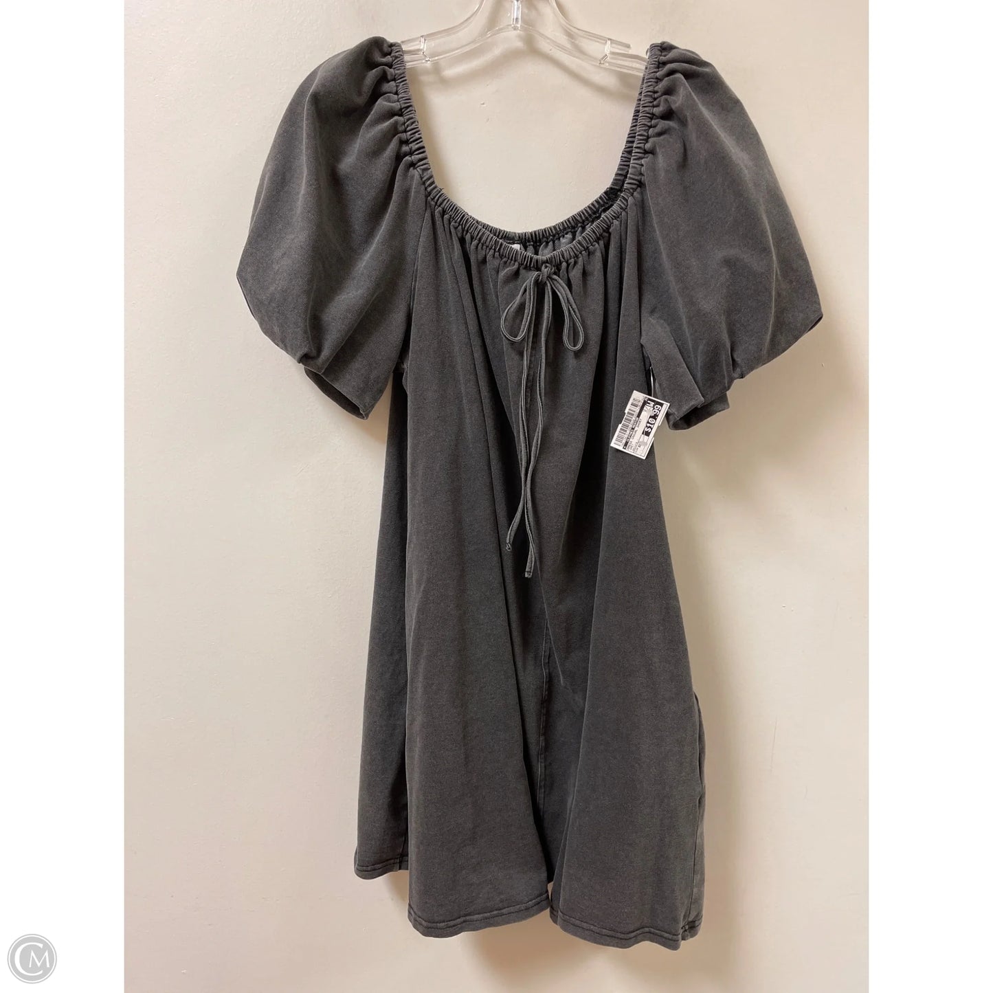 Dress Casual Short By Clothes Mentor In Grey, Size: Xl