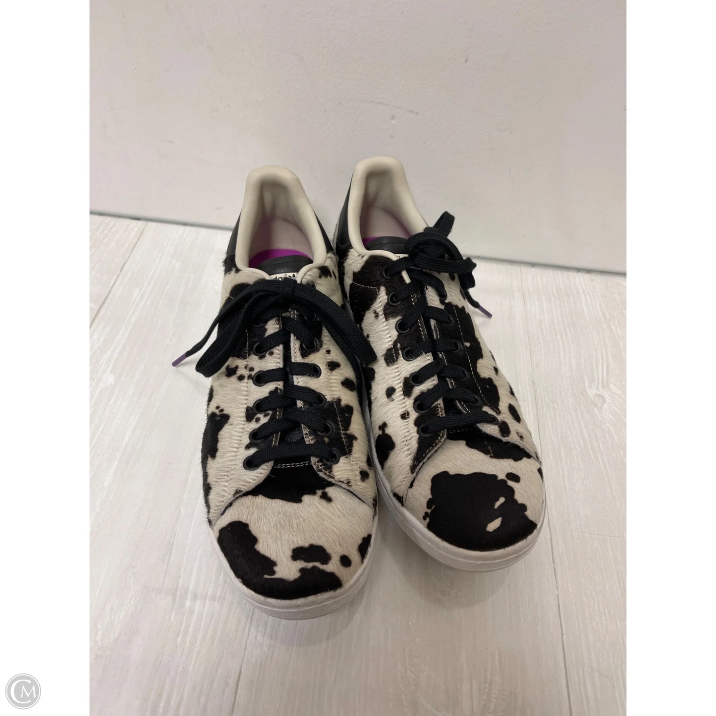 Shoes Sneakers By Adidas In Animal Print, Size: 11
