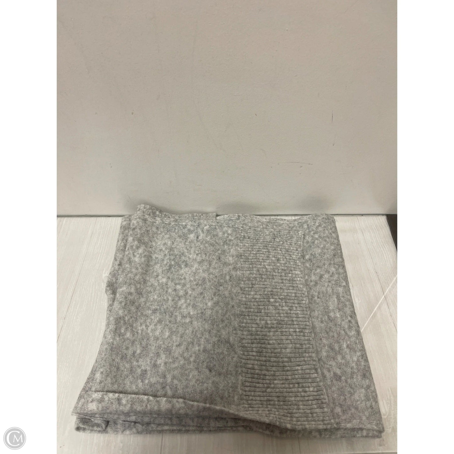 Scarf Winter By Clothes Mentor In Grey