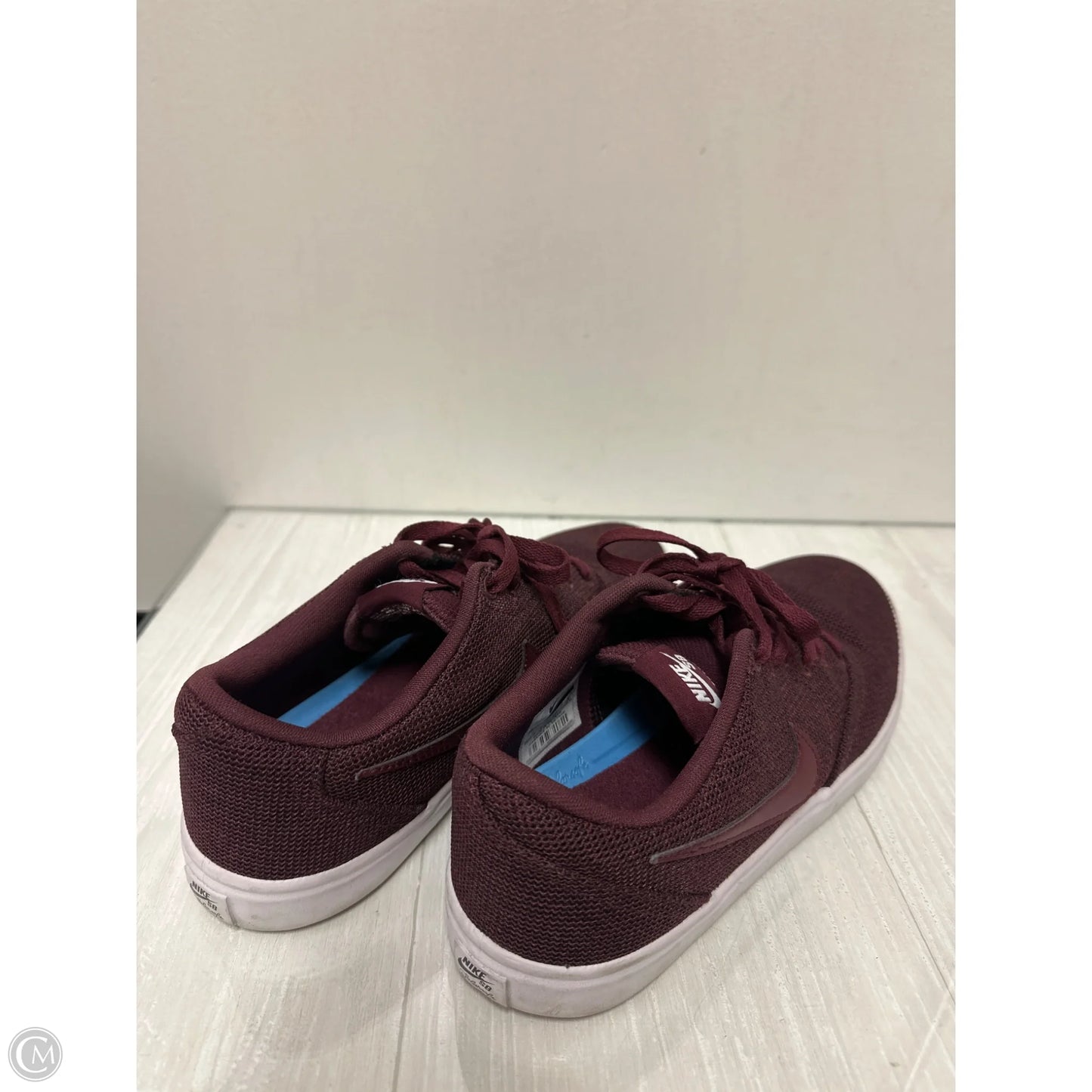 Shoes Sneakers By Nike In Red, Size: 9