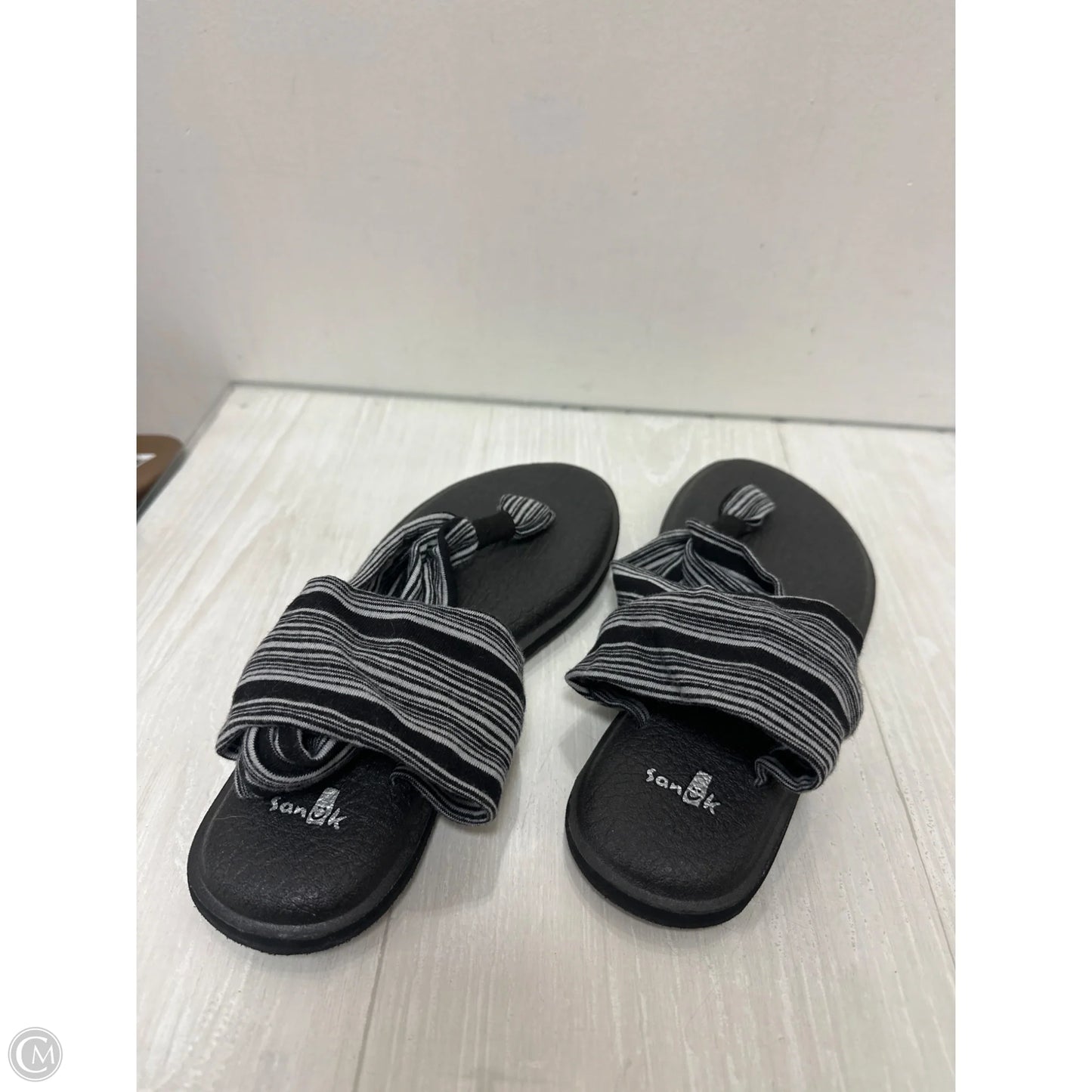 Sandals Flats By Sanuk In Black, Size: 6