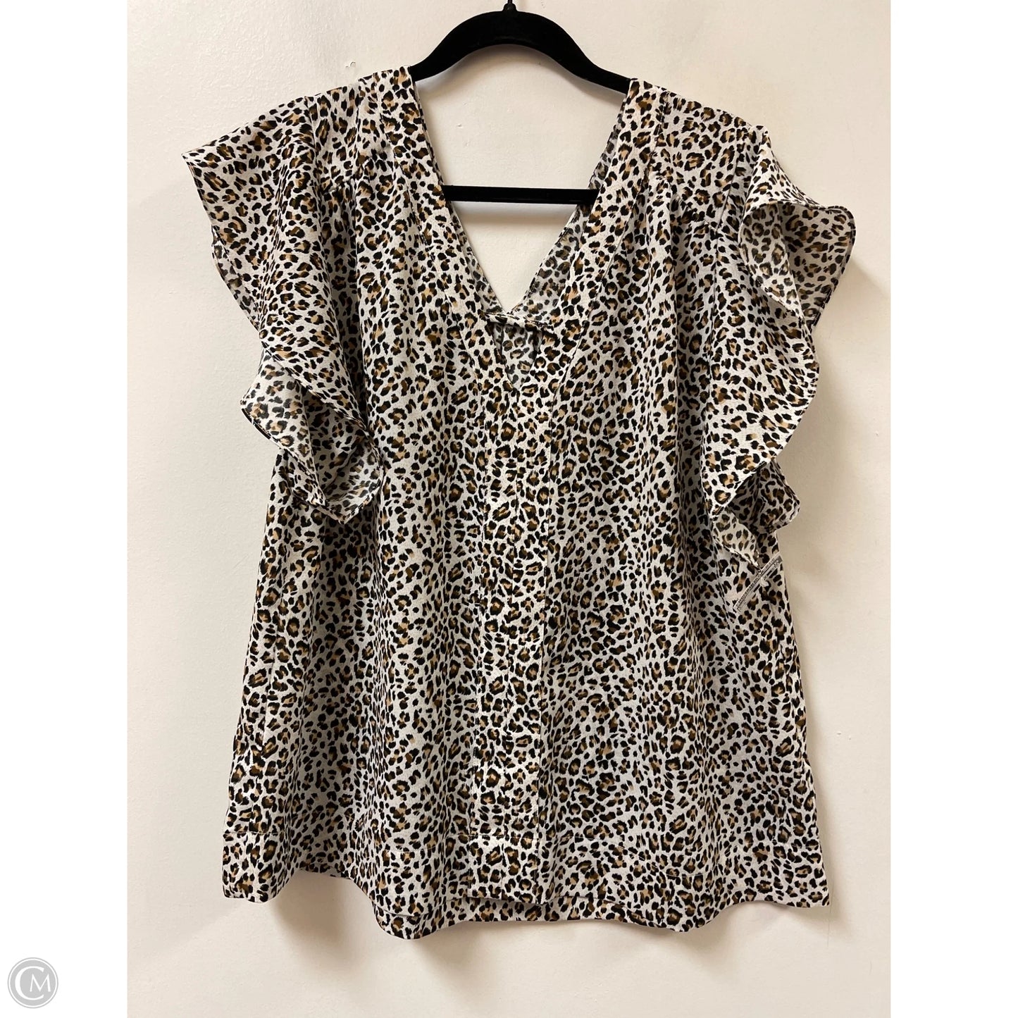 Top Short Sleeve By Clothes Mentor In Animal Print, Size: M