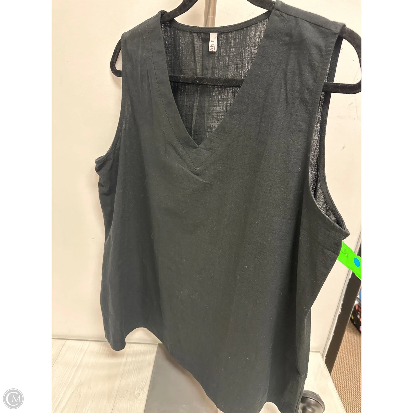Top Sleeveless By Clothes Mentor In Black, Size: Xl