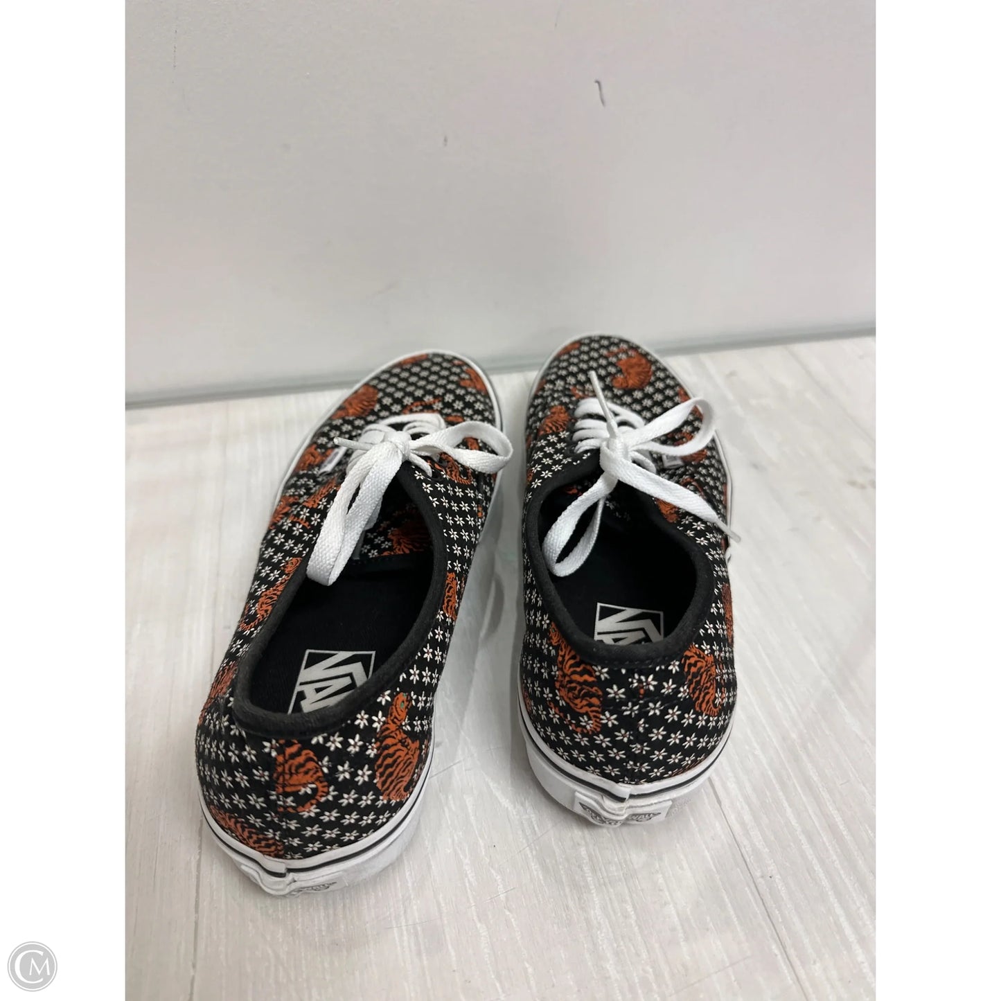 Shoes Sneakers By Vans In Black & Orange, Size: 8.5