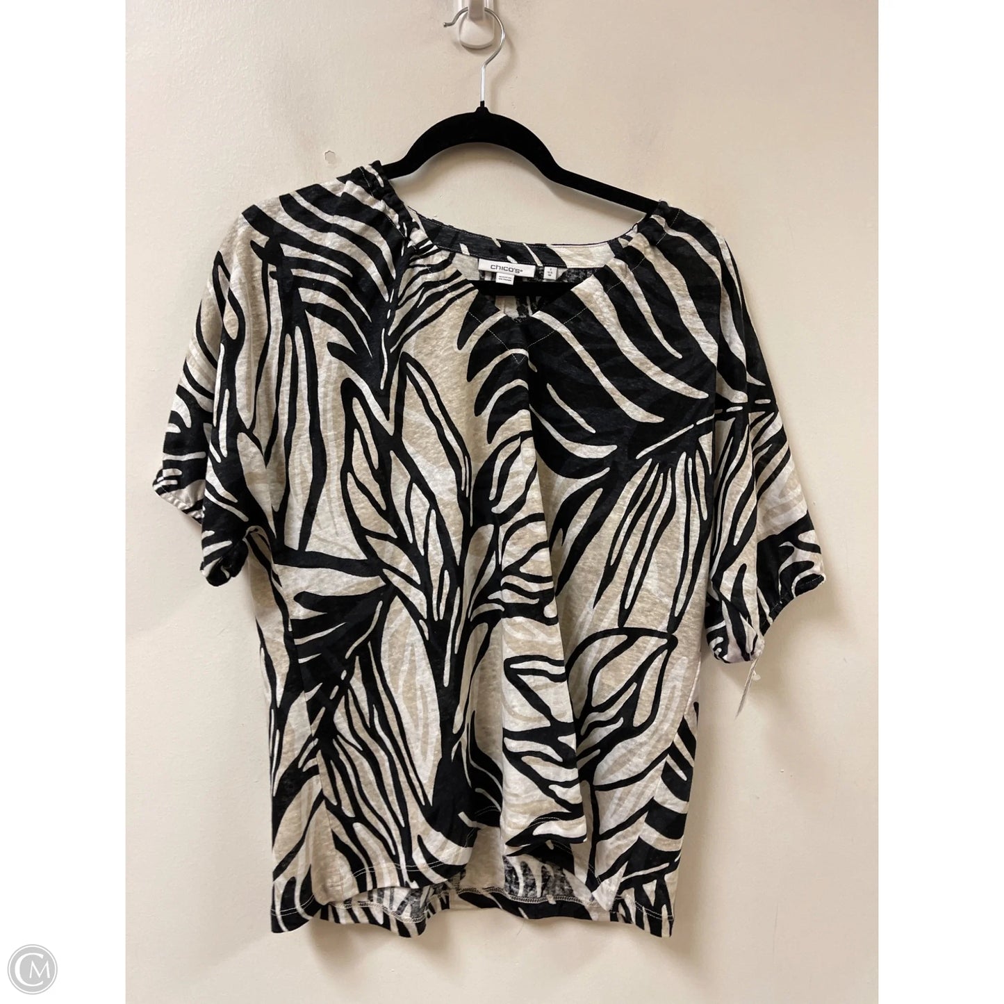 Top Short Sleeve By Chicos In Black & Cream, Size: M
