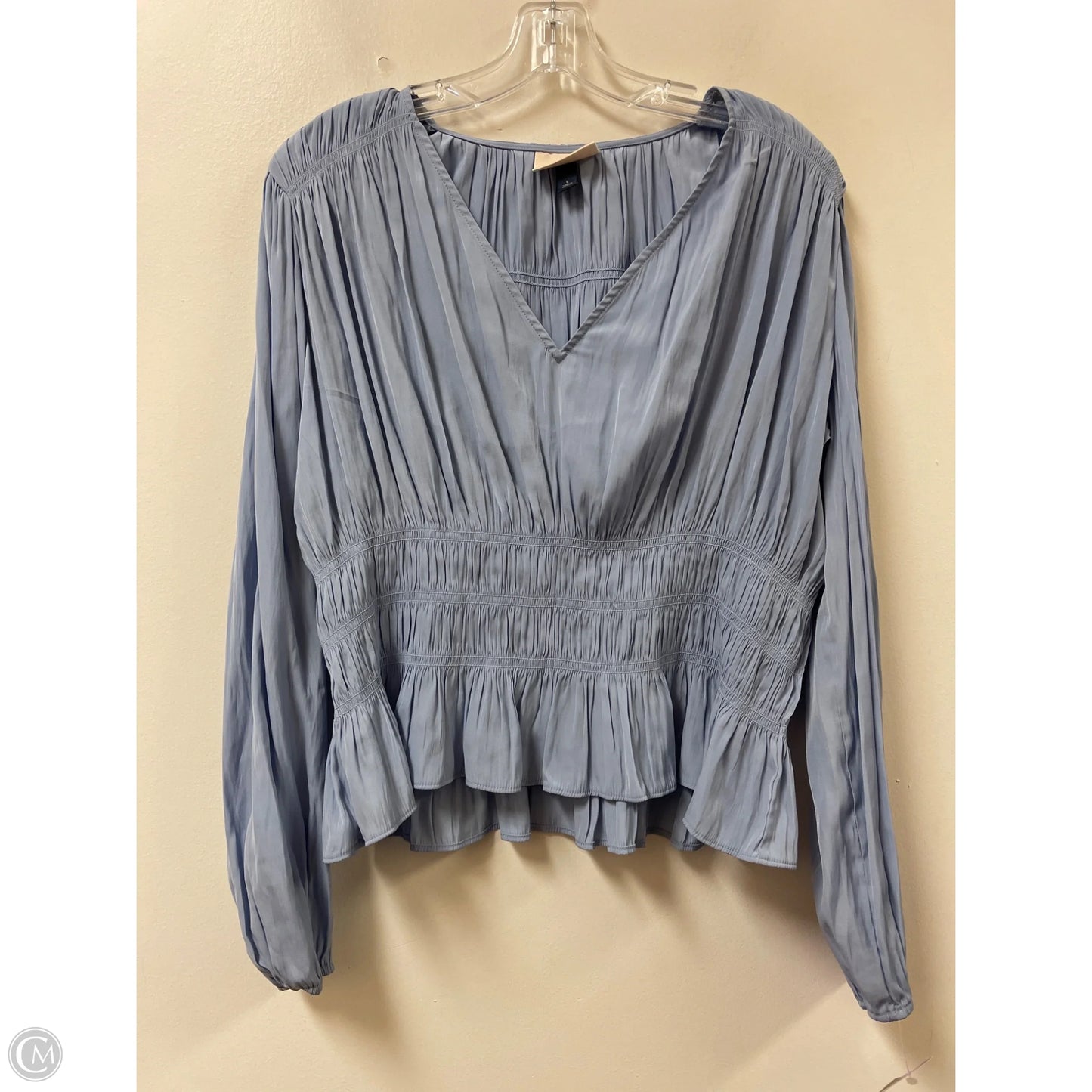 Top Long Sleeve By Universal Thread In Blue, Size: L