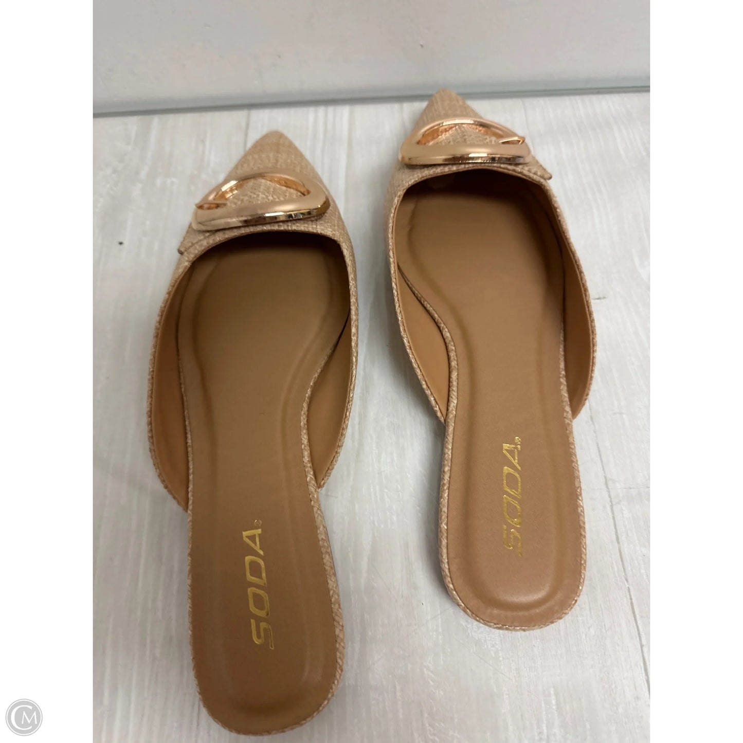 Shoes Flats By Soda In Tan, Size: 9