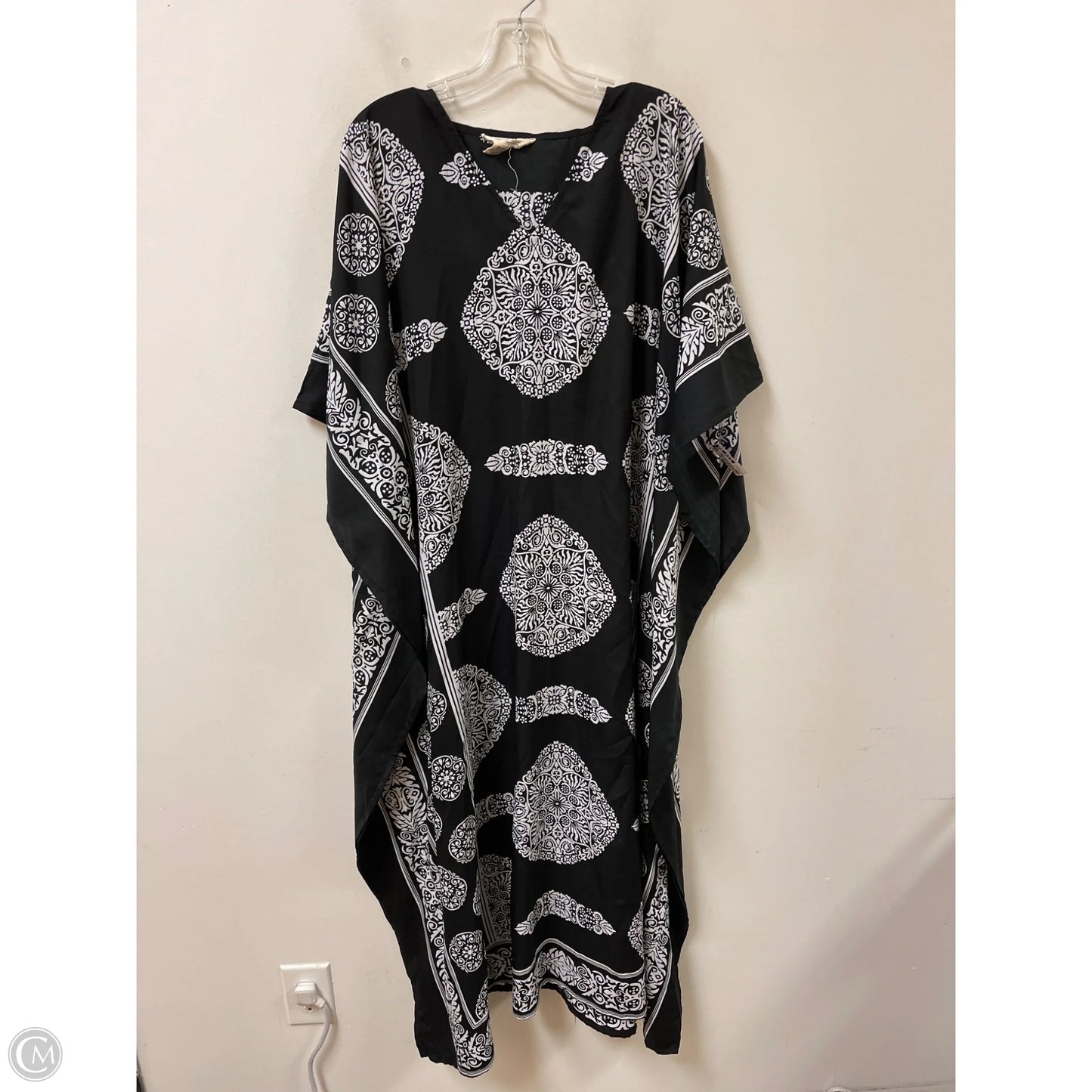 Dress Casual Maxi By Clothes Mentor In Black, Size: Osfm
