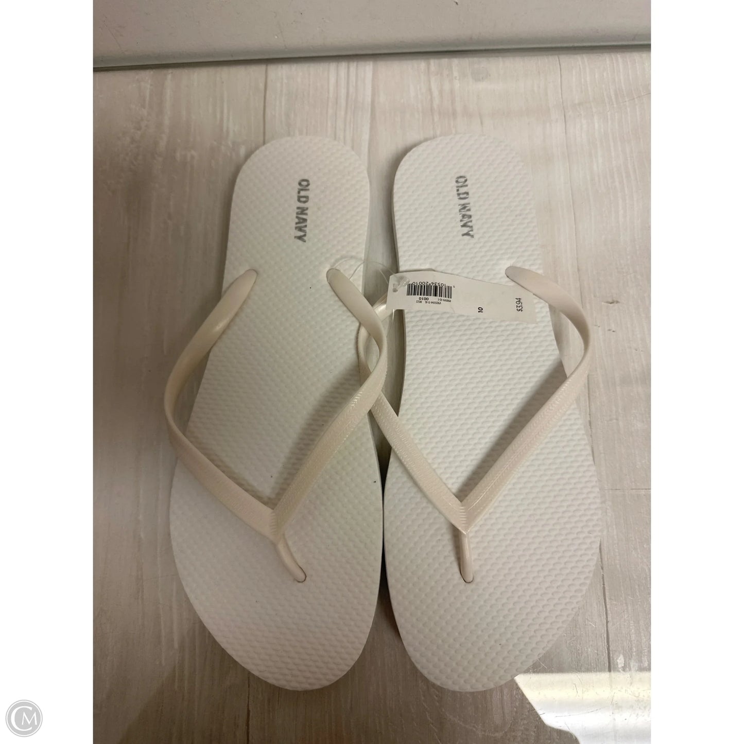 Sandals Flip Flops By Old Navy In White, Size: 10