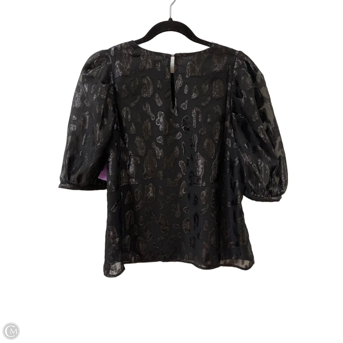 Top Short Sleeve By Clothes Mentor In Black, Size: M