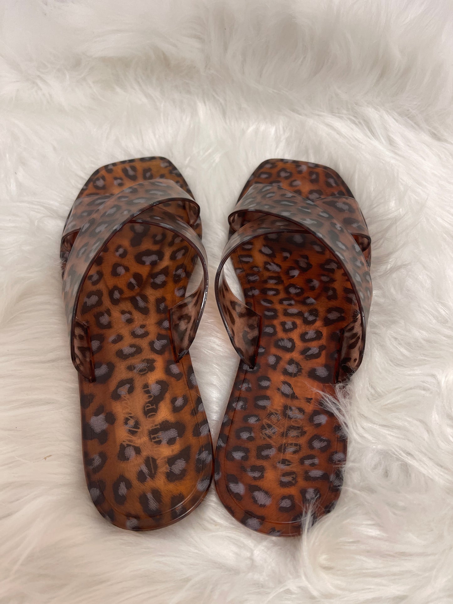Animal Print Sandals Flats Matisse, Size 7