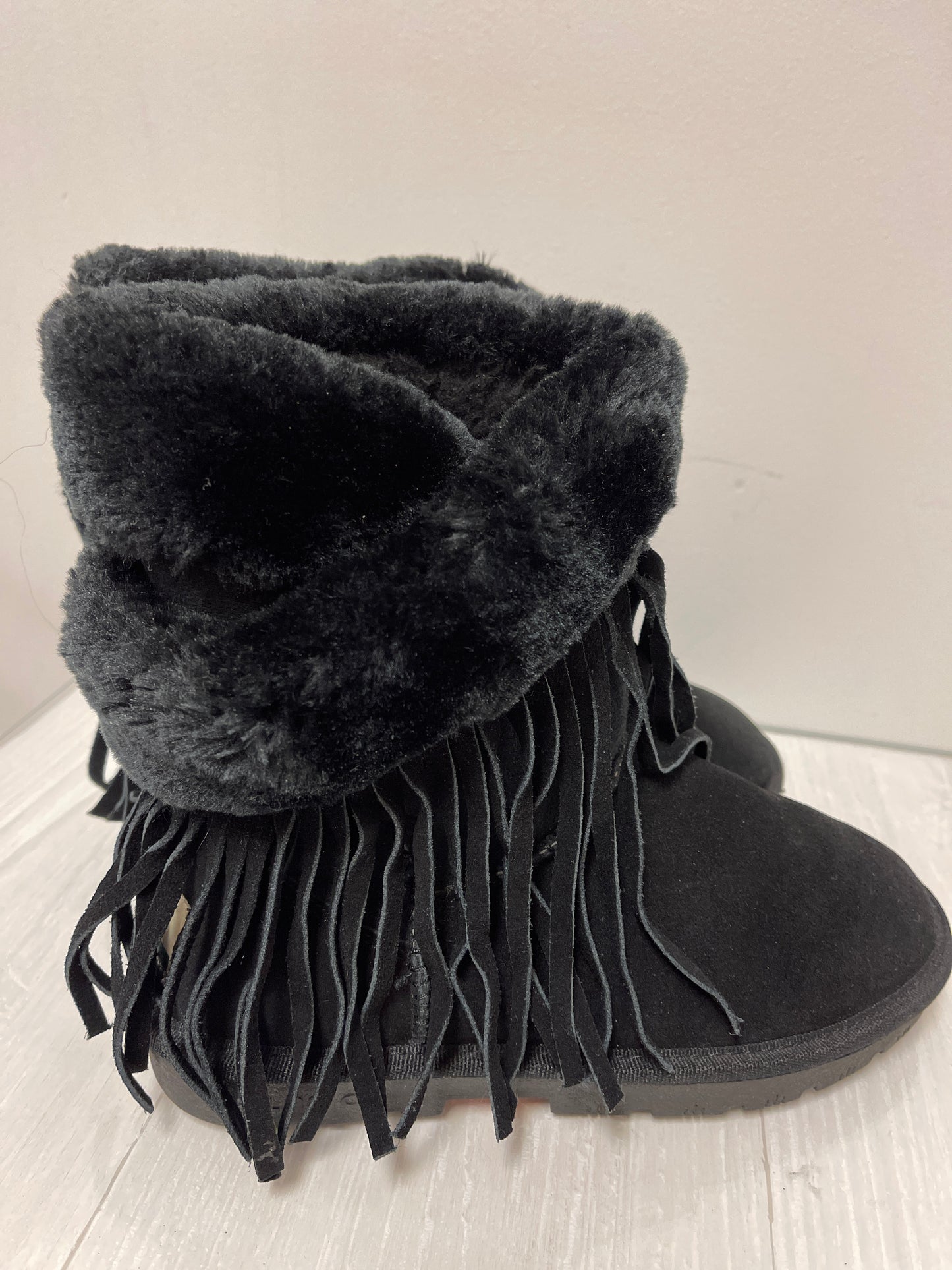 Boots Ankle Flats By Lamo In Black, Size: 7