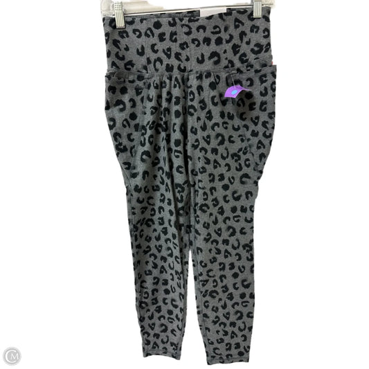 Athletic Capris By Livi Active In Grey, Size: L