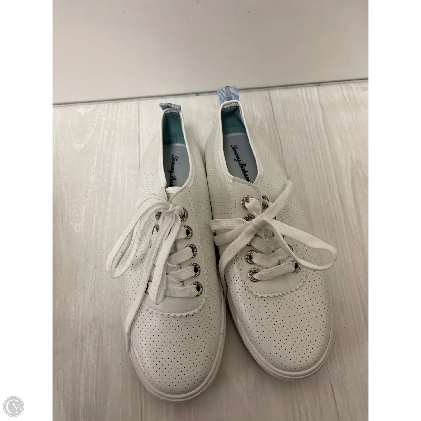 Shoes Sneakers By Tommy Bahama In White, Size: 9