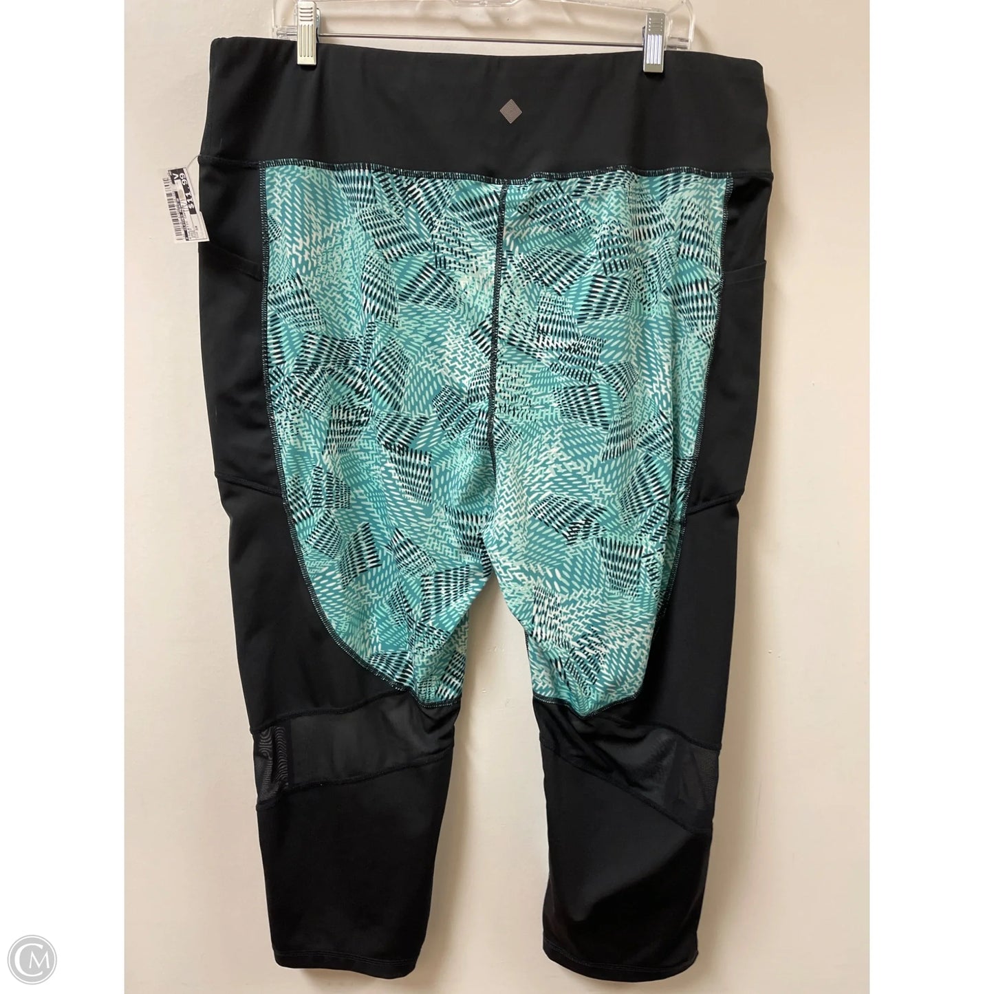 Athletic Capris By Clothes Mentor In Green, Size: 3x
