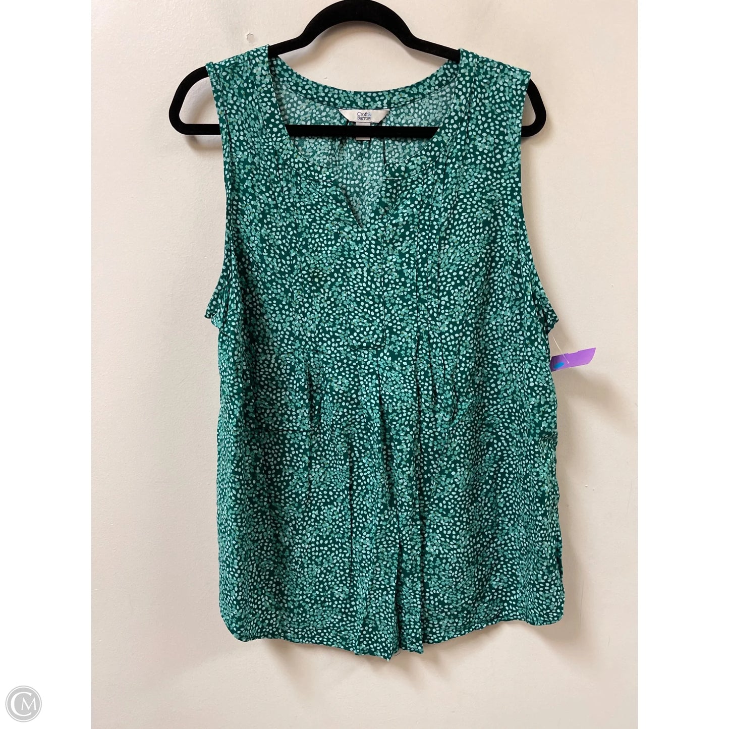 Top Sleeveless By Croft And Barrow In Green, Size: 1x