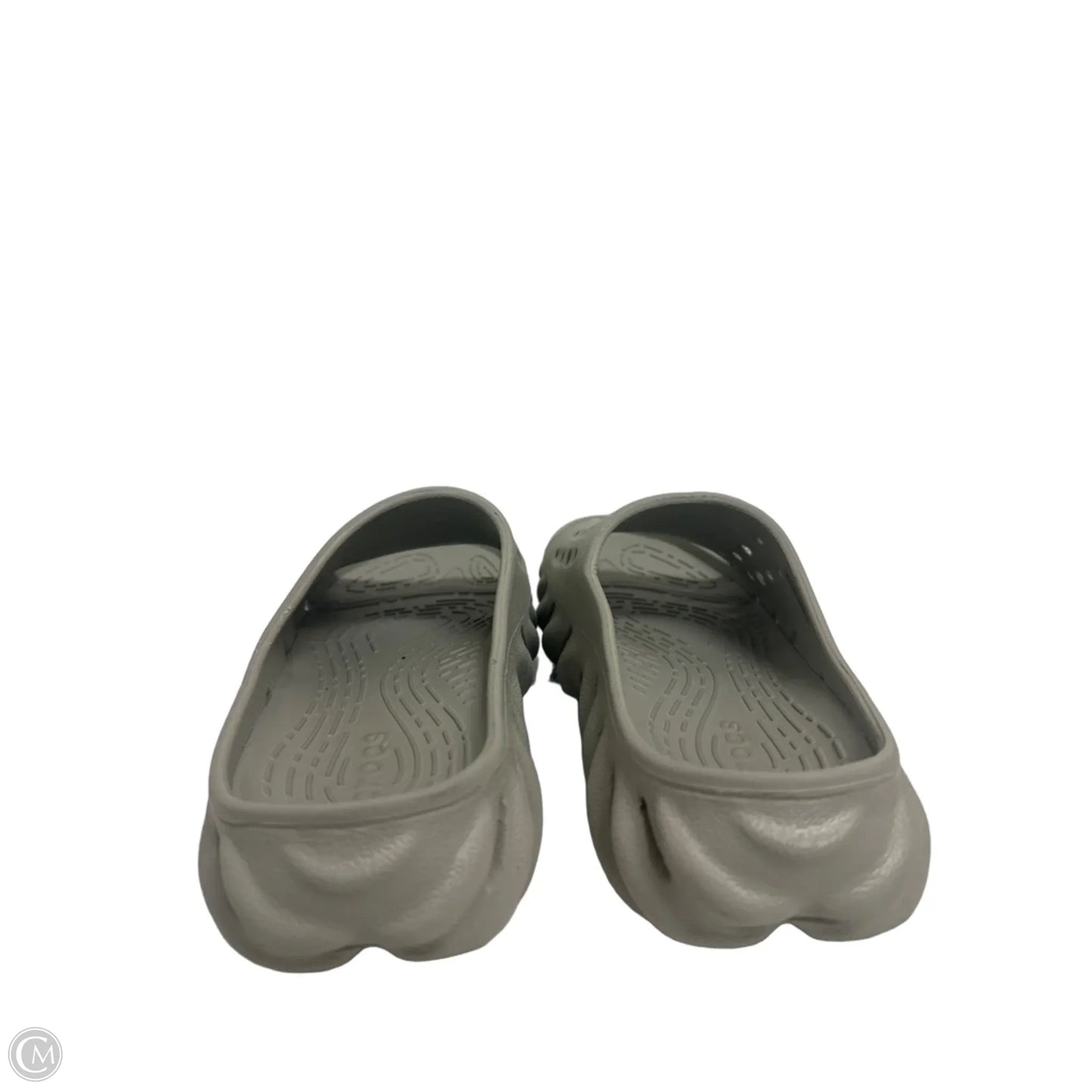 Shoes Flats By Crocs In Grey, Size: 8