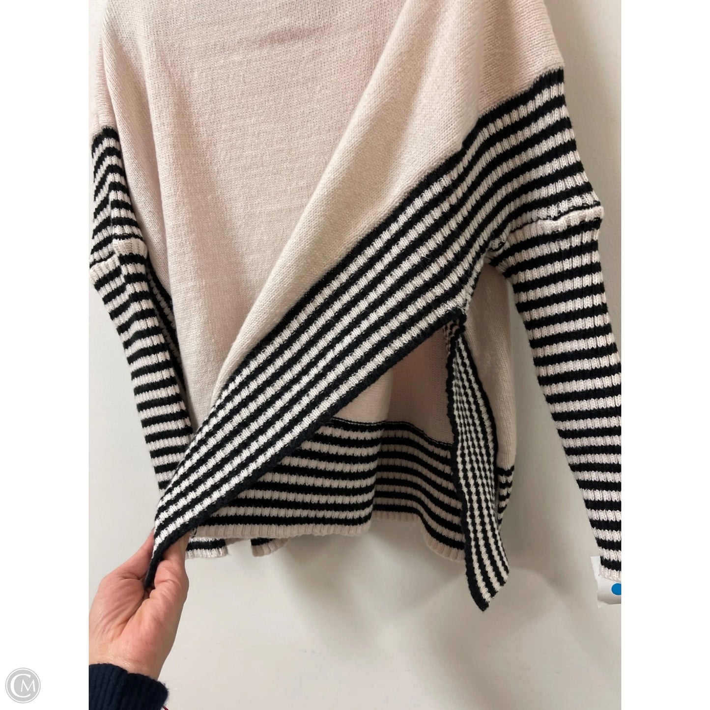 Sweater By Clothes Mentor In Black & Cream, Size: L