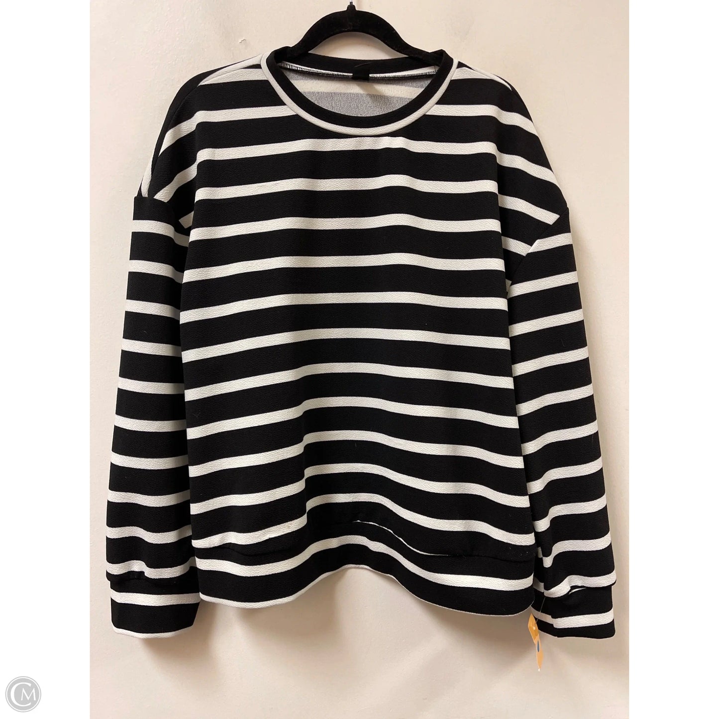 Top Long Sleeve By Shein In Black & White, Size: 3x