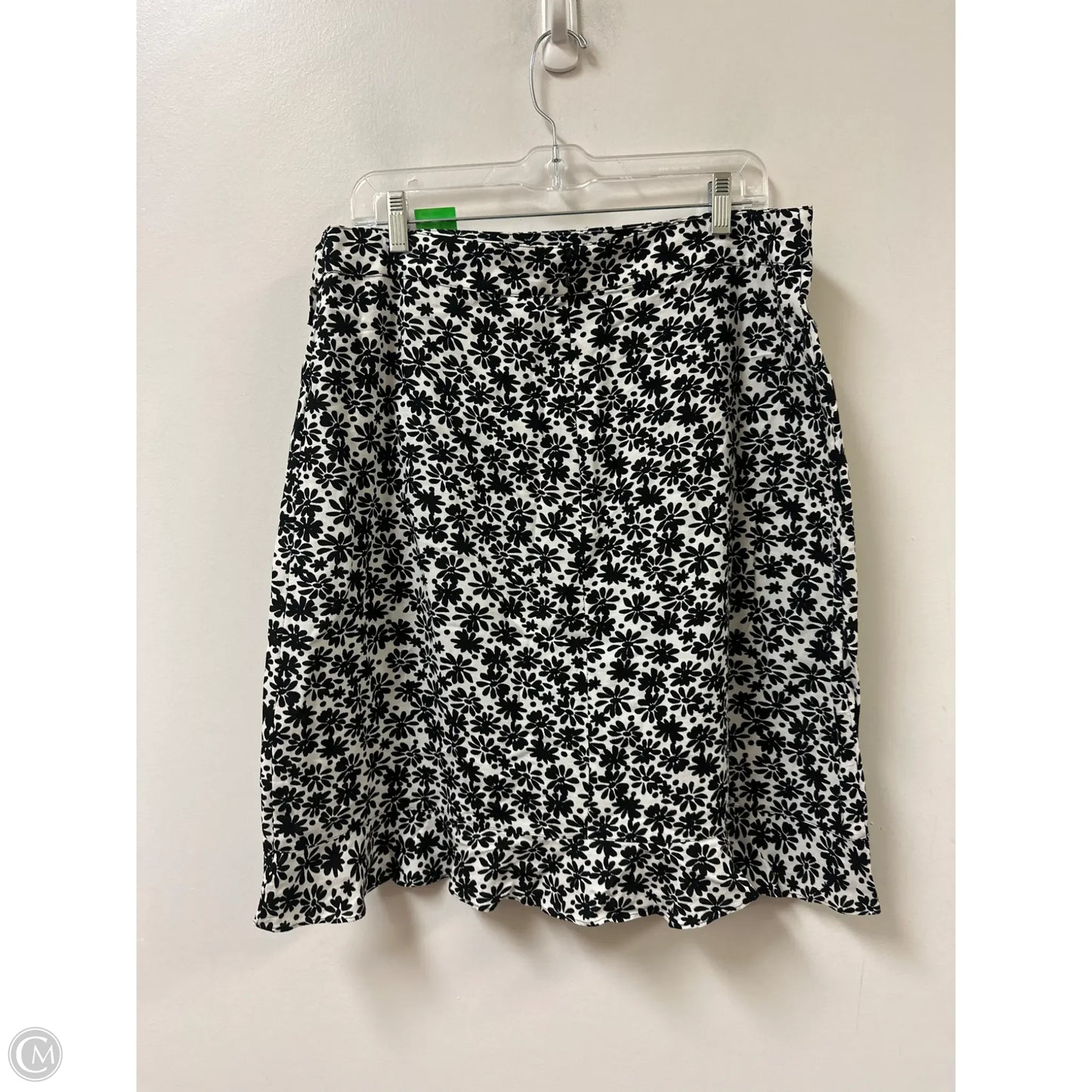 Skirt Mini & Short By Loft In Black & White, Size: 12