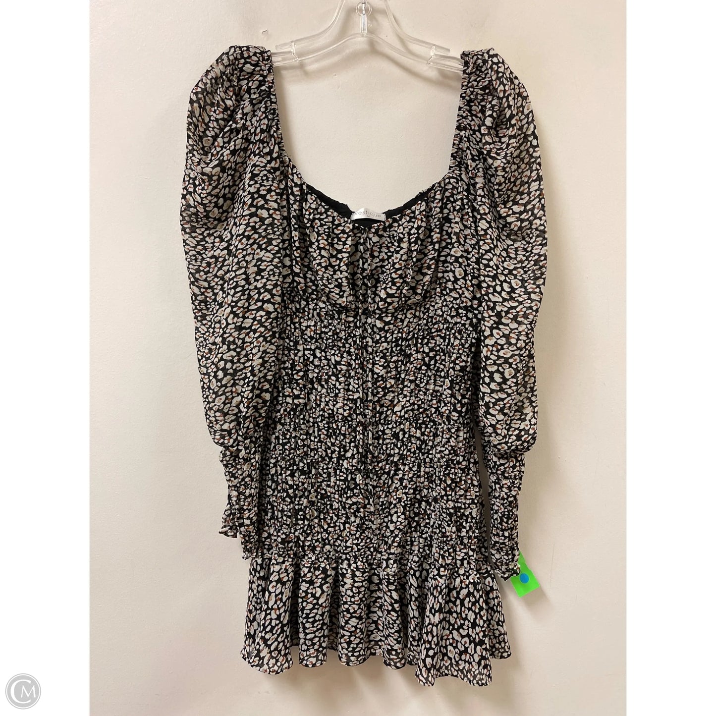 Dress Casual Short By Vestique In Black & Brown, Size: M