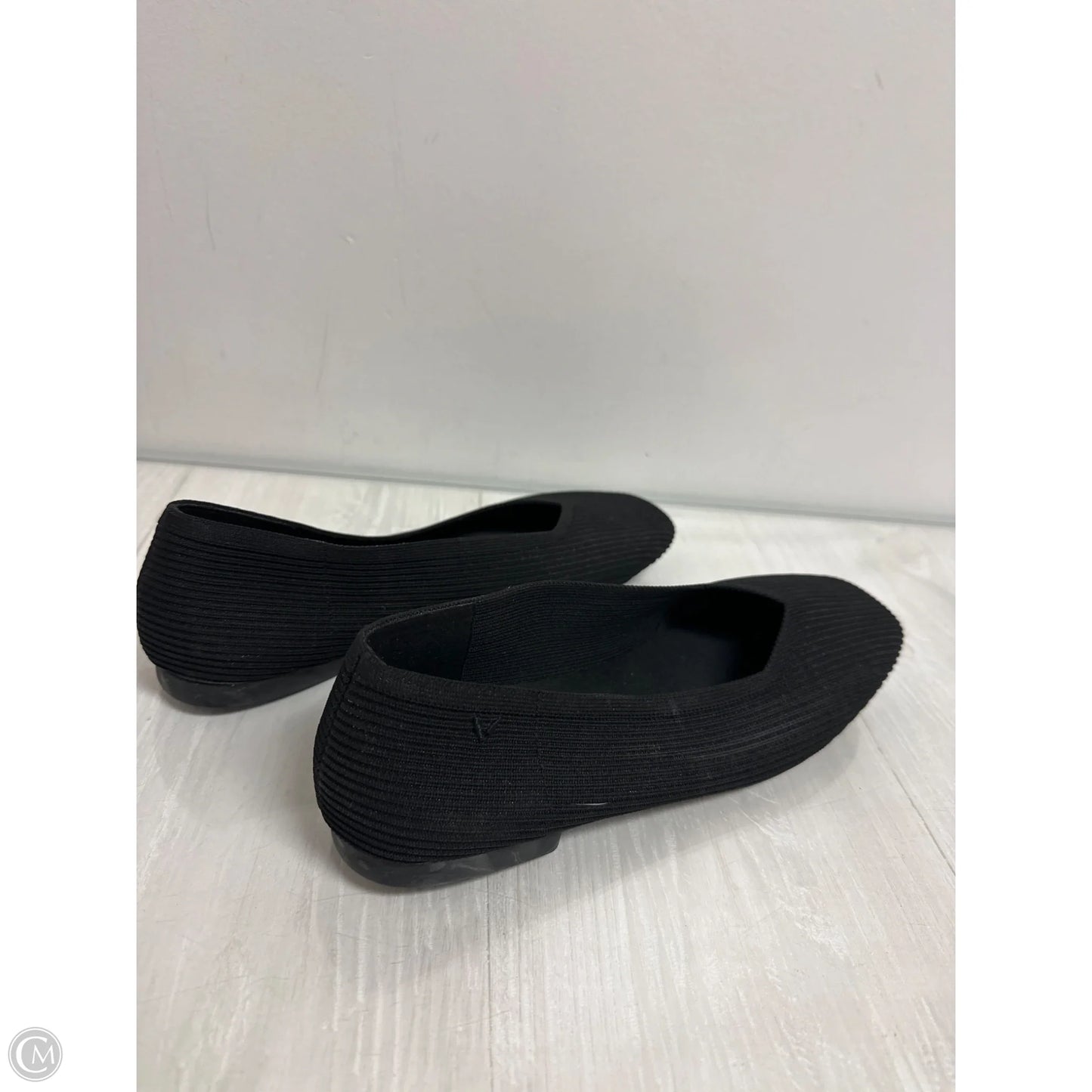 Shoes Flats By Vivaia In Black, Size: 9.5