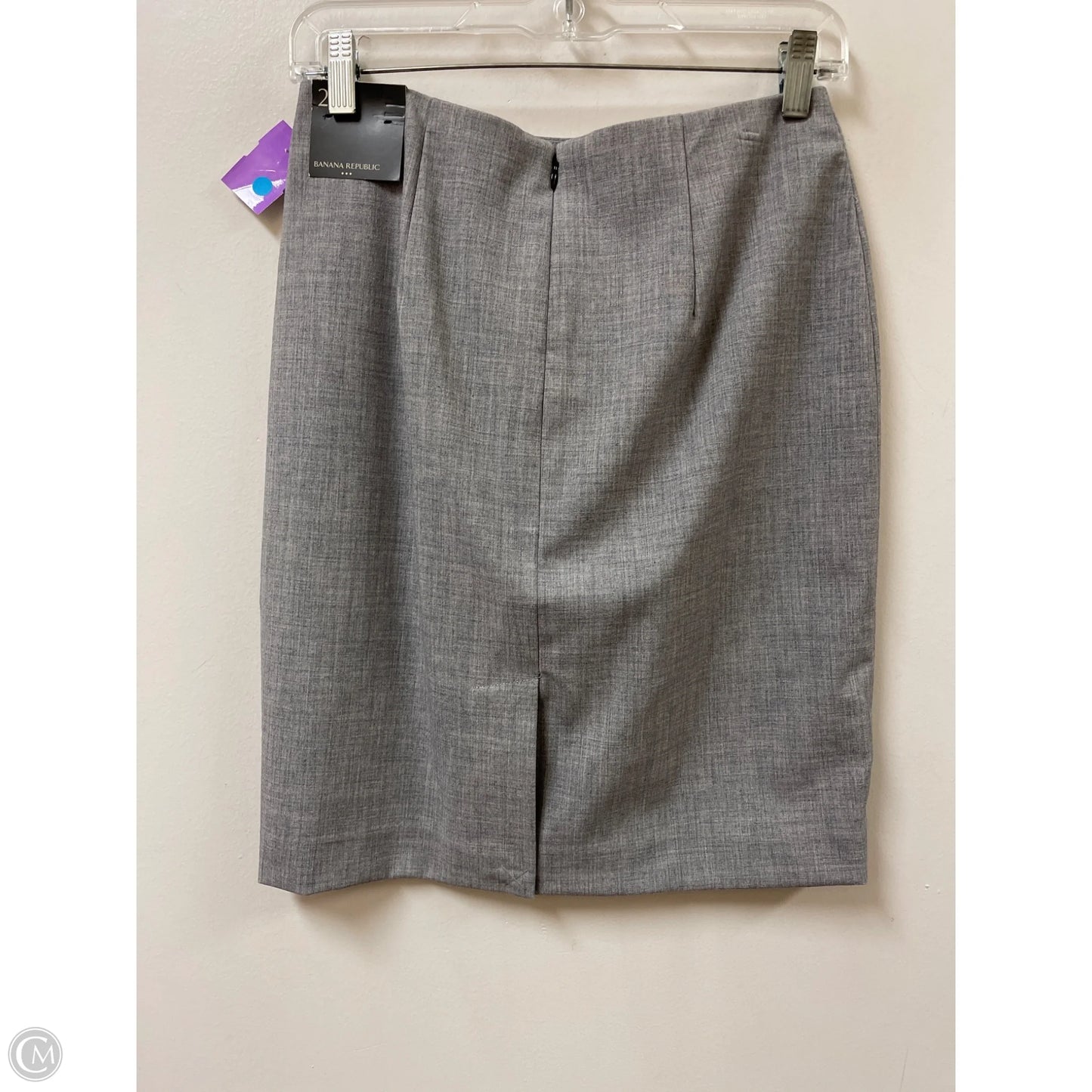 Skirt Midi By Banana Republic In Grey, Size: 2p