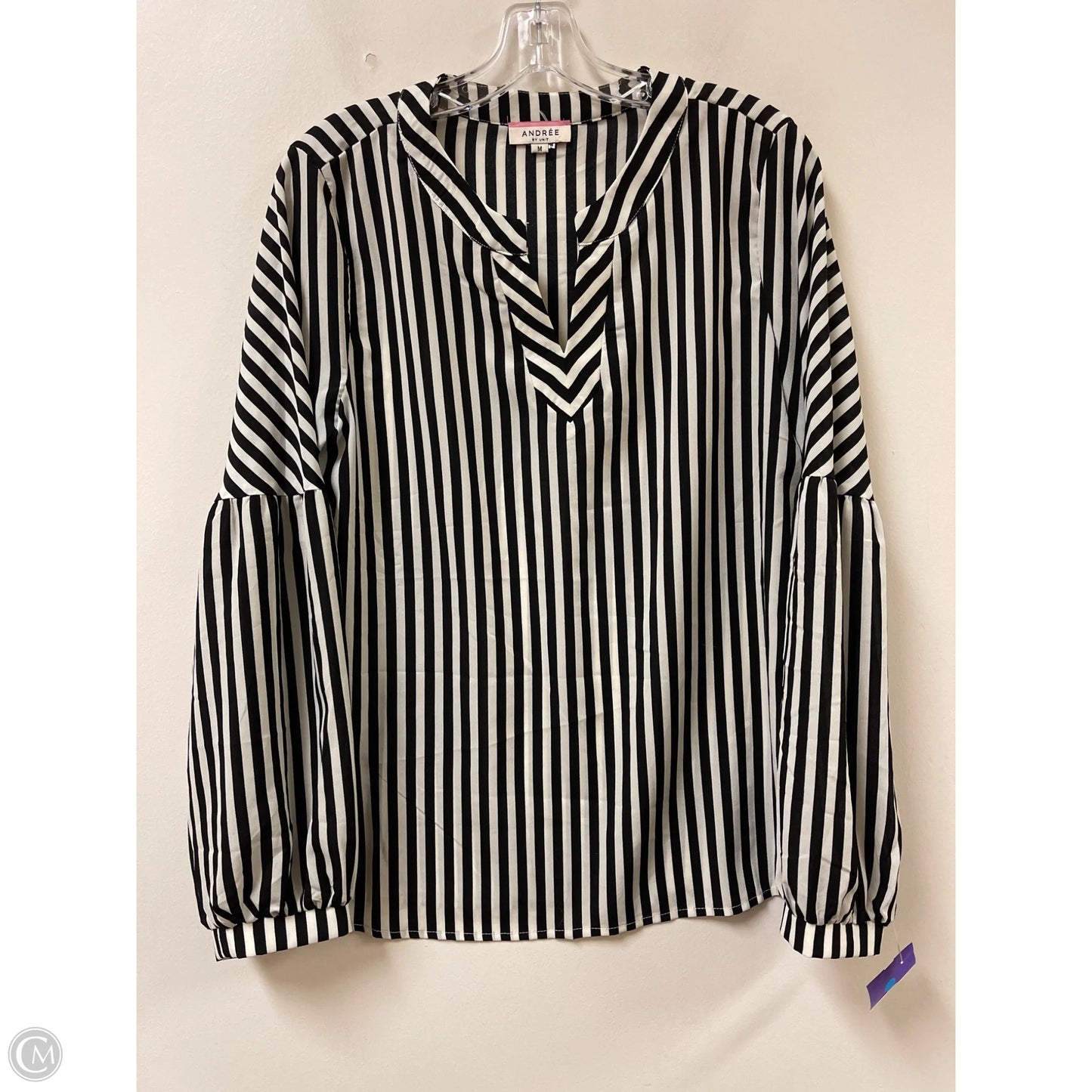 Top Long Sleeve By Andree By Unit In Black & White, Size: M